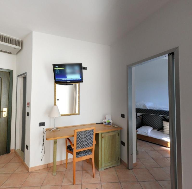 Hotel Plaza Llido Degli Estensi Kamer foto