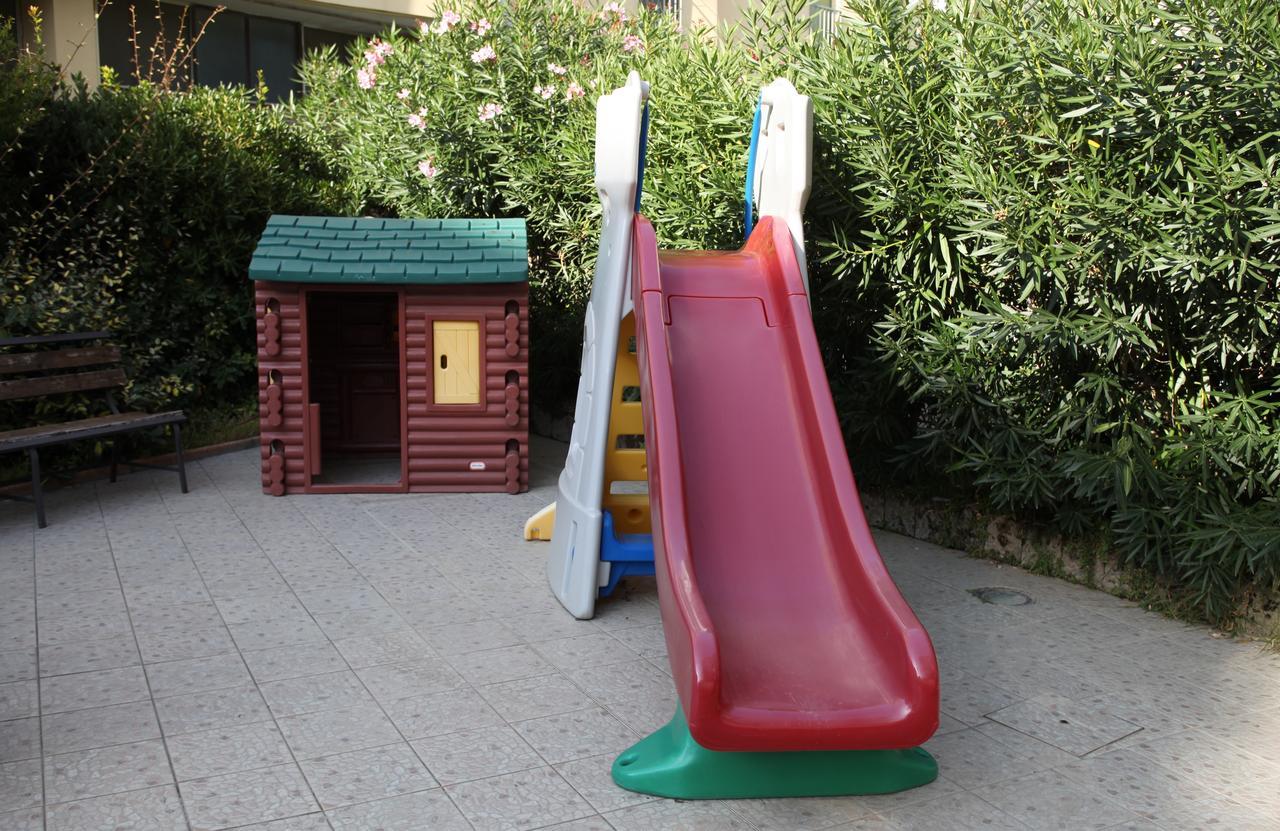 Hotel Plaza Llido Degli Estensi Buitenkant foto