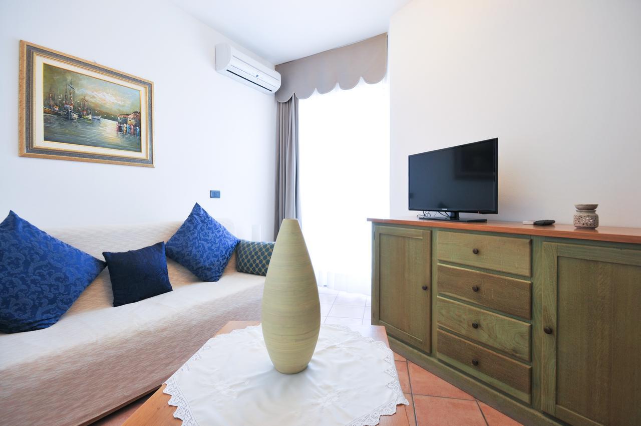 Hotel Plaza Llido Degli Estensi Buitenkant foto